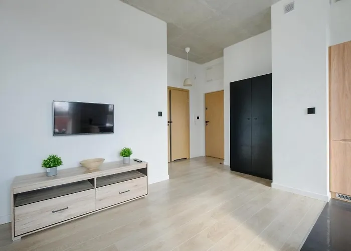 Za Cafe Peron, Patriotow 303a Apartman Varsó